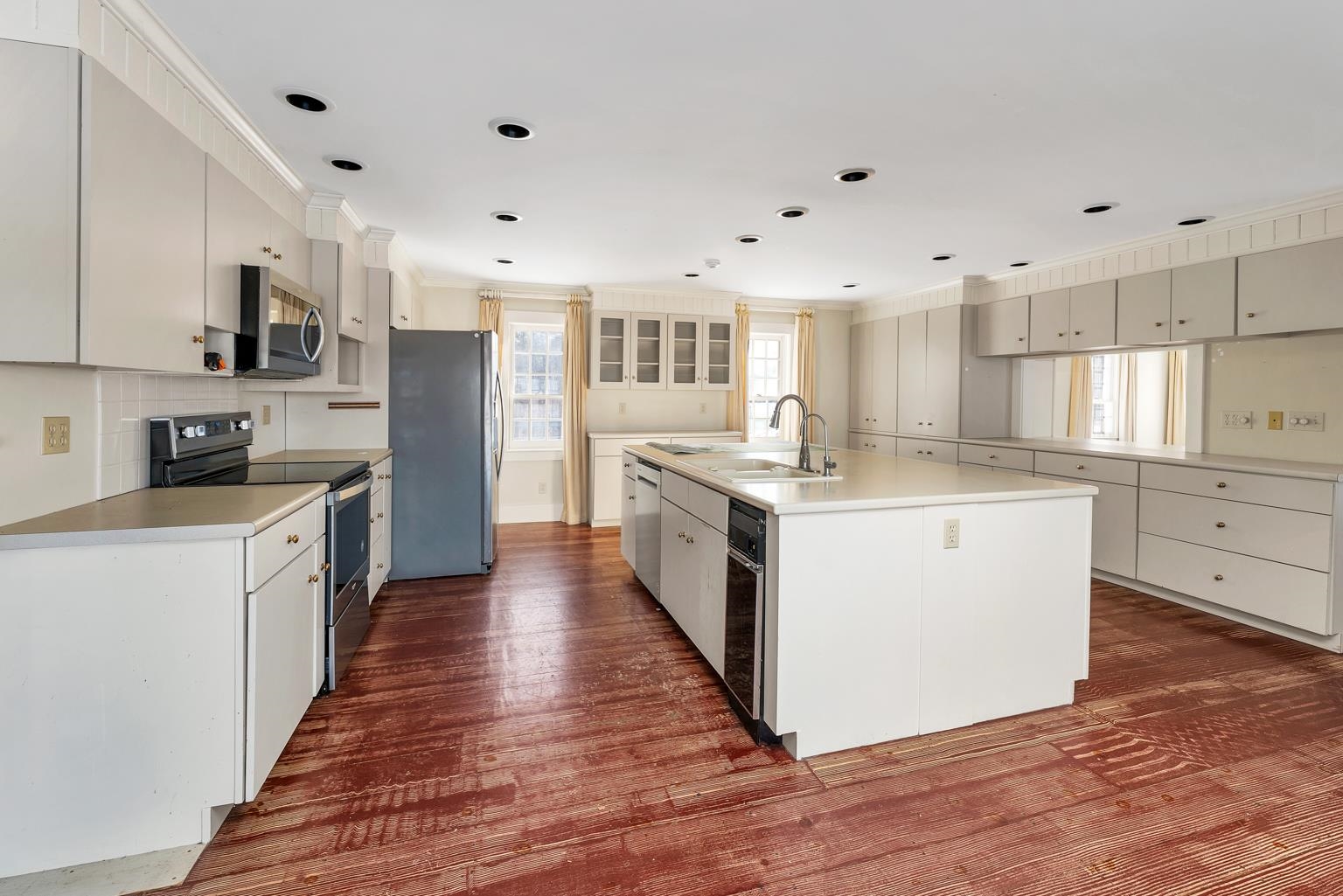 580 Pine Hill Road Wolfeboro, NH 03894 - Photo 18 of 47