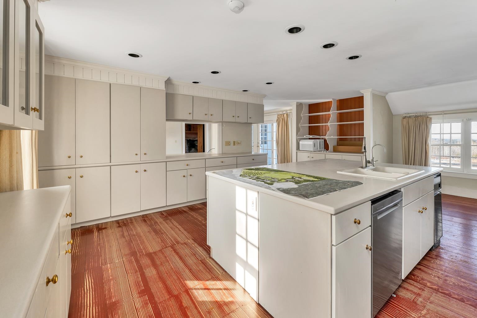 580 Pine Hill Road Wolfeboro, NH 03894 - Photo 19 of 47