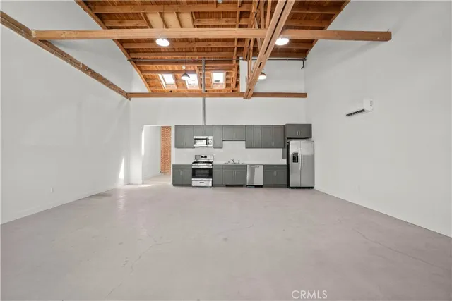 $2,895 | 1901 South Pacific Avenue, Unit 3, San Pedro, CA 90731
