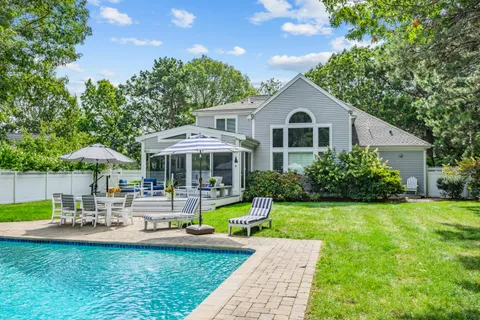 $1,400,000 | Undisclosed Address, Mashpee, MA 02649