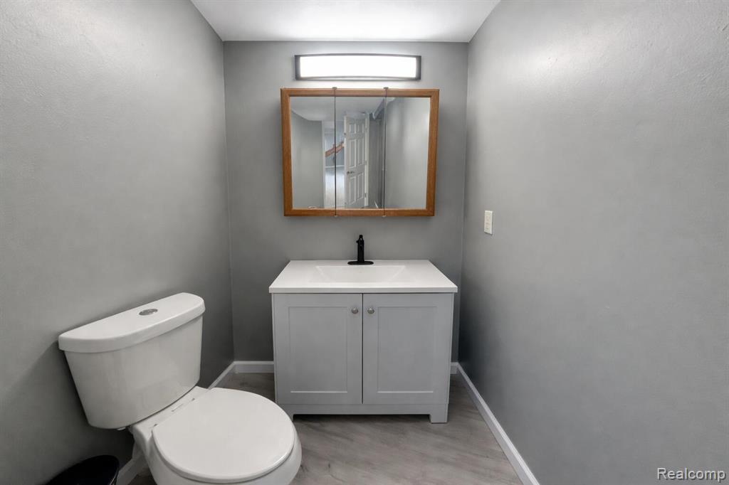 910 Monroe Street Carleton, MI 48117 - Photo 9 of 20