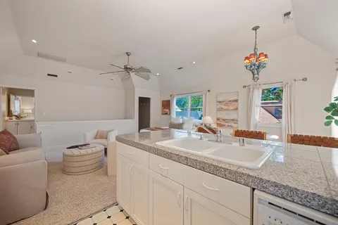 $985,000 | 551 Southgate Road, Sacramento, CA 95815