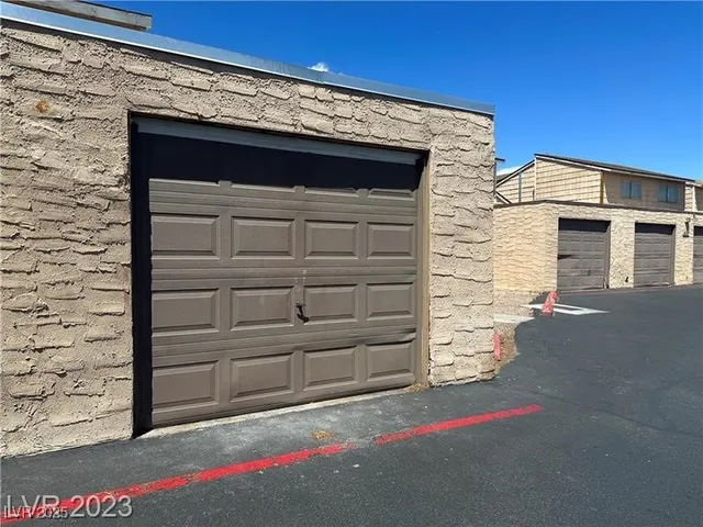 $1,100 | 5167 Greene Lane, Unit K, Las Vegas, NV 89119