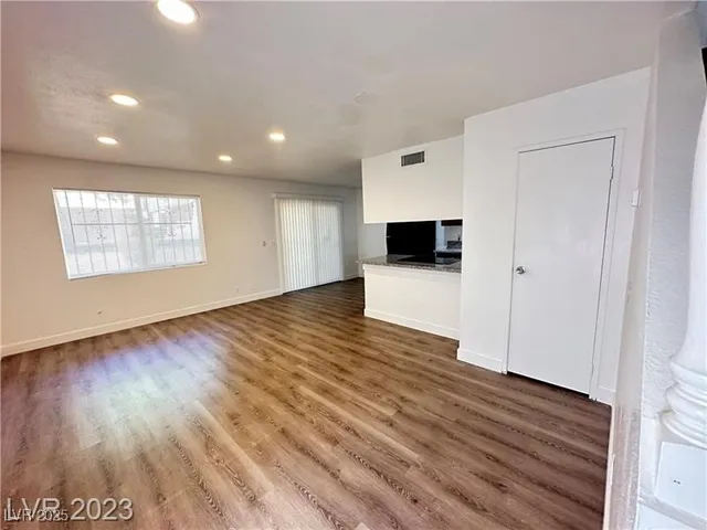 $1,100 | 5167 Greene Lane, Unit K, Las Vegas, NV 89119