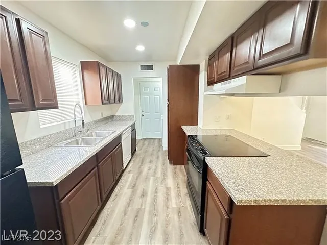 $1,100 | 5167 Greene Lane, Unit K, Las Vegas, NV 89119