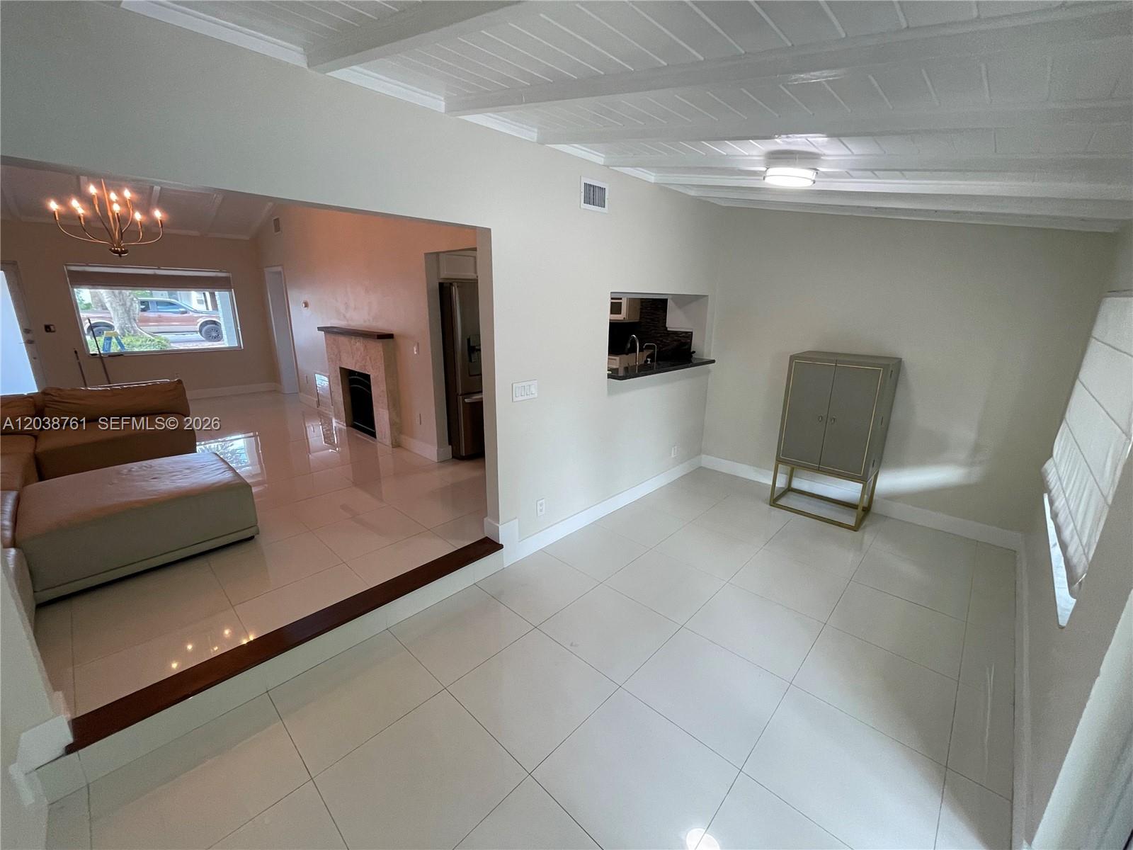 6129 Southwest 28th Street Miami, FL 33155 - Photo 12 of 19