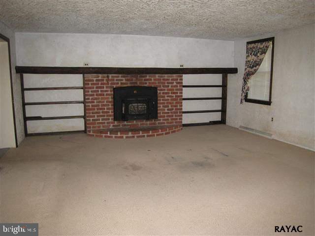 1839 Marigold Road York, PA 17408 - Photo 7 of 16