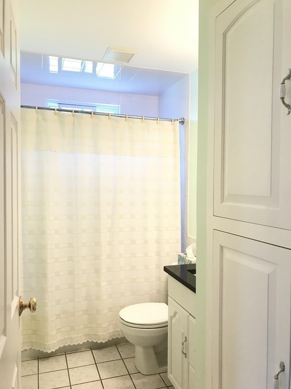 58 Anchorage Road Franklin, MA 02038 - Photo 17 of 30 Gallery Image 17