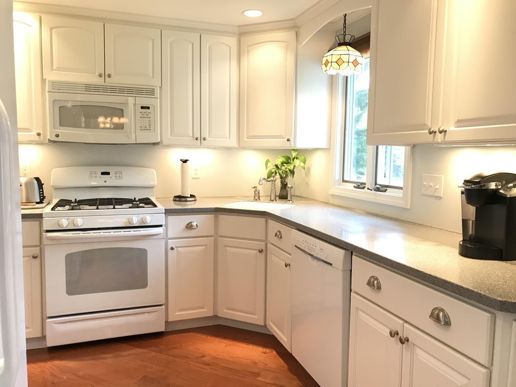 58 Anchorage Road Franklin, MA 02038 - Photo 9 of 30 Gallery Image 9