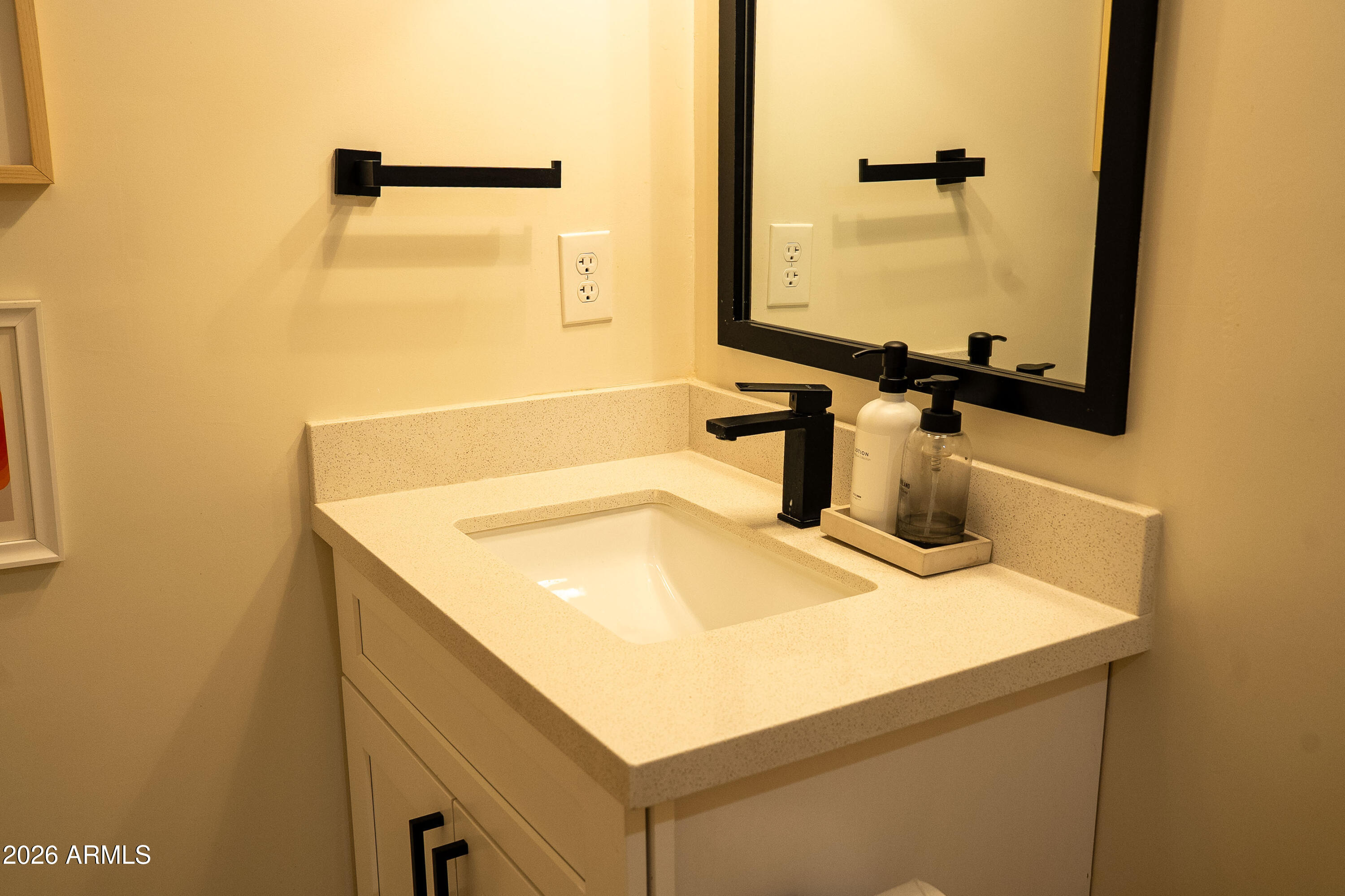 8701 East Chaparral Road Scottsdale, AZ 85250 - Photo 14 of 22 A7407946