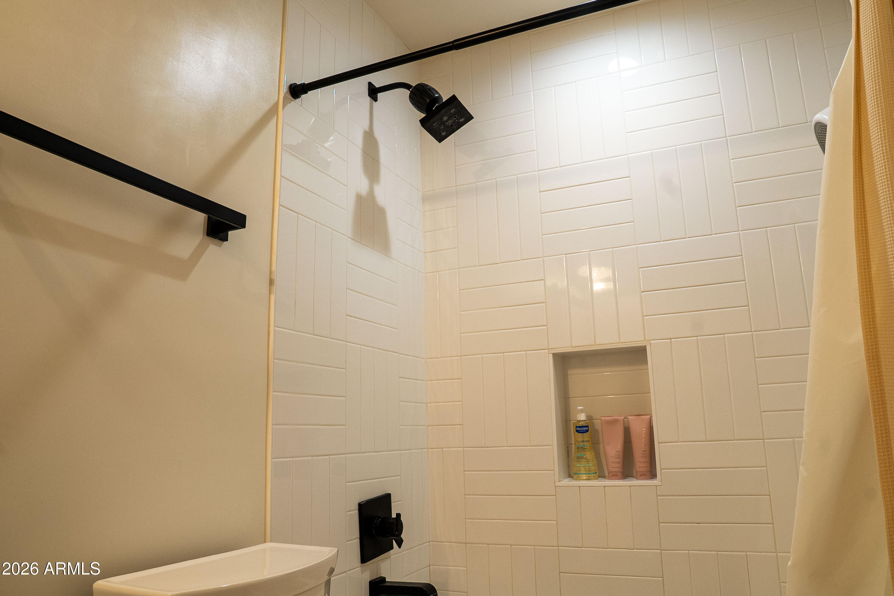 8701 East Chaparral Road Scottsdale, AZ 85250 - Photo 15 of 22 A7407944