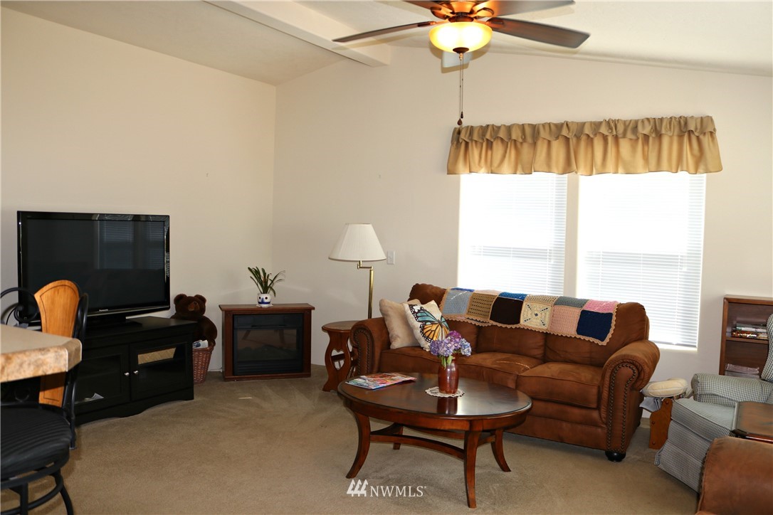3139 McLeod Road Bellingham, WA 98225 - Photo 5 of 25 Gallery Image 5