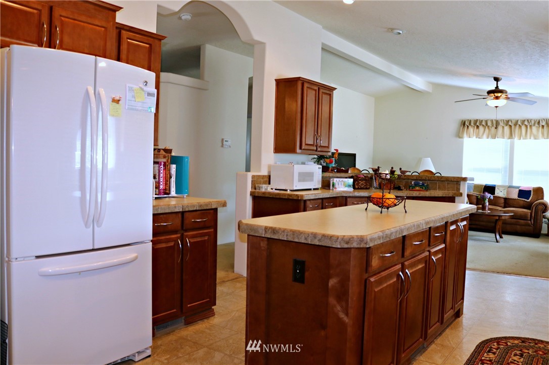 3139 McLeod Road Bellingham, WA 98225 - Photo 8 of 25 Gallery Image 8