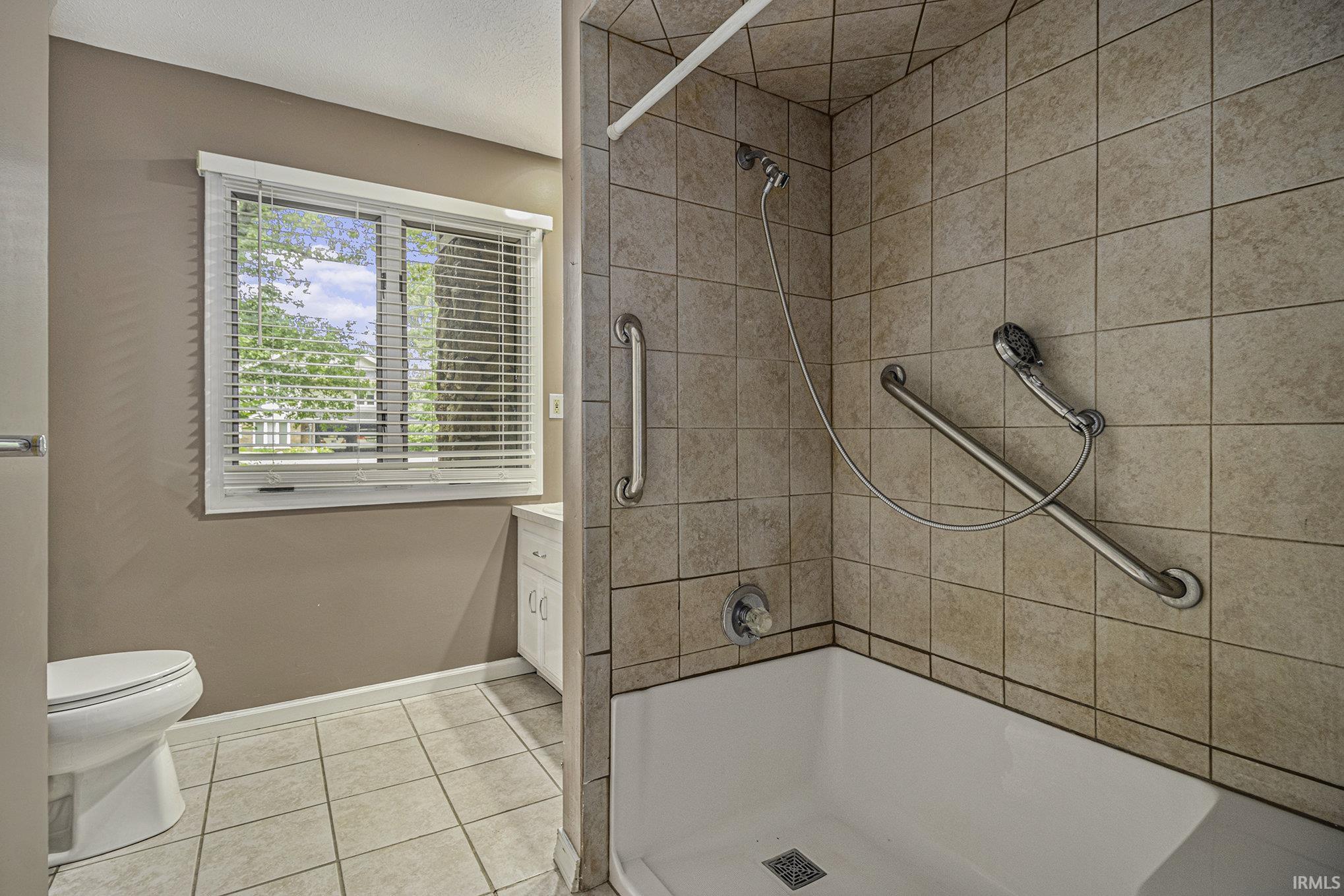 50580 Ridgemoor Way Granger, IN 46530 - Photo 11 of 23 Gallery Image 11