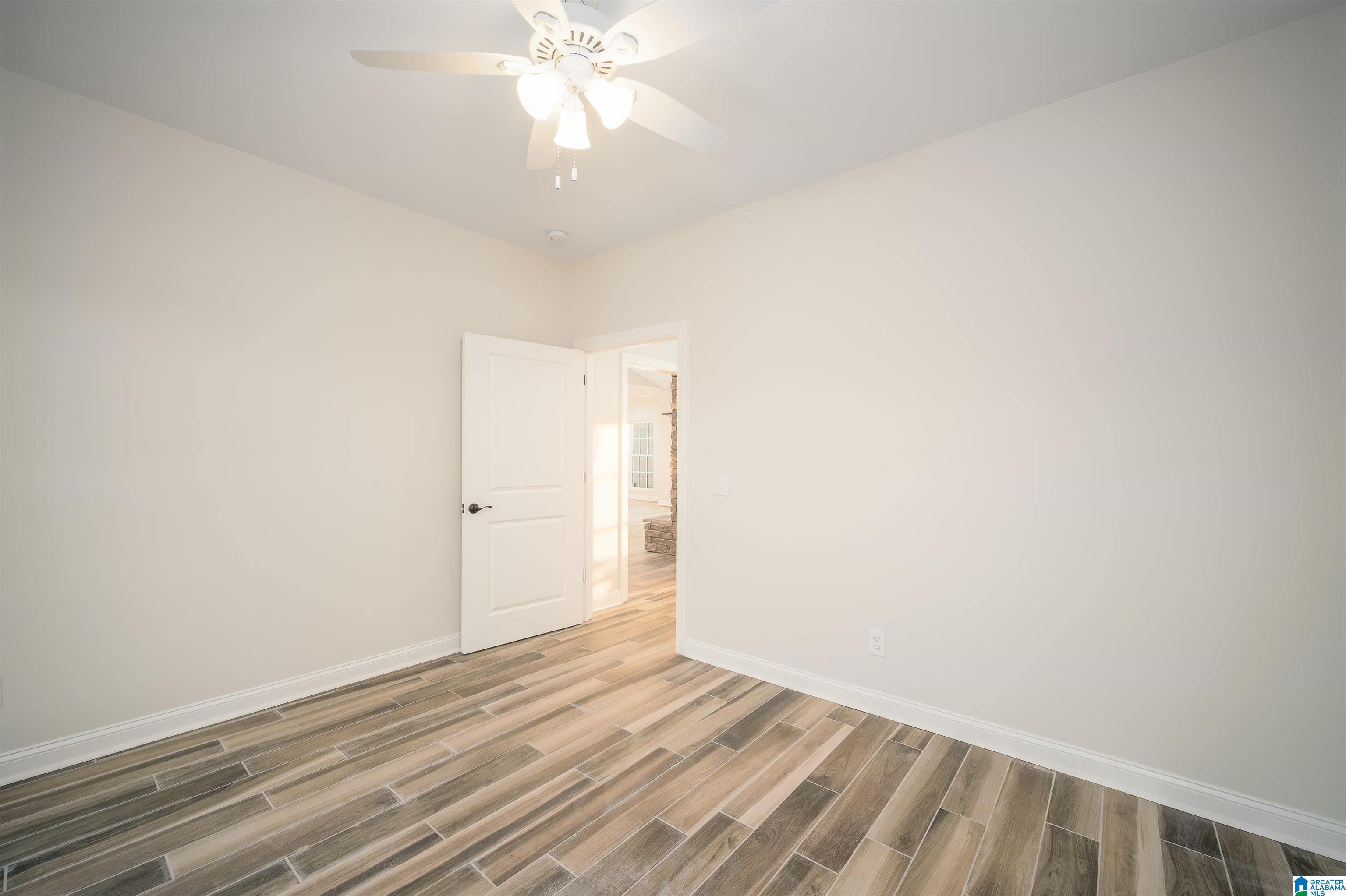 241 Bluegrass Lane Jasper, AL 35503 - Photo 12 of 53