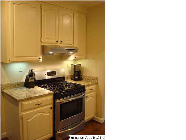 124 Dexter Avenue Birmingham, AL 35213 - Photo 6 of 29