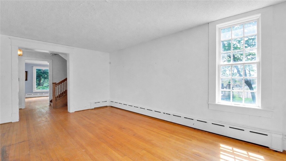 150 William Kidder Road Lancaster, NY 14086 - Photo 7 of 39 Another view of the Living Room (12' x 19') highli