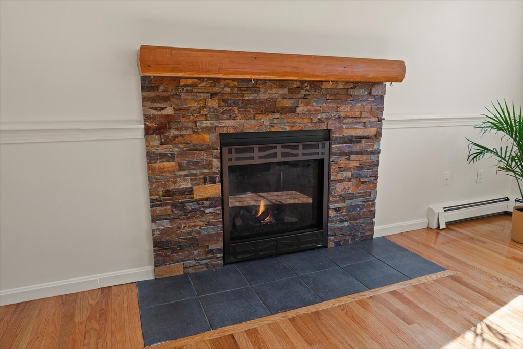 4 Alex Lane Foxboro, MA 02035 - Photo 6 of 41