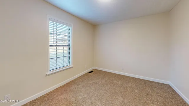 $1,025 | 533 Troy Avenue, Dyersburg, TN 38024