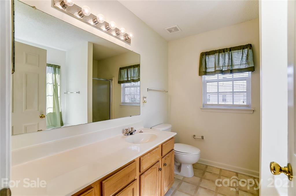 10552 Gold Pan Road Charlotte, NC 28215 - Photo 22 of 32 Gallery Image 22