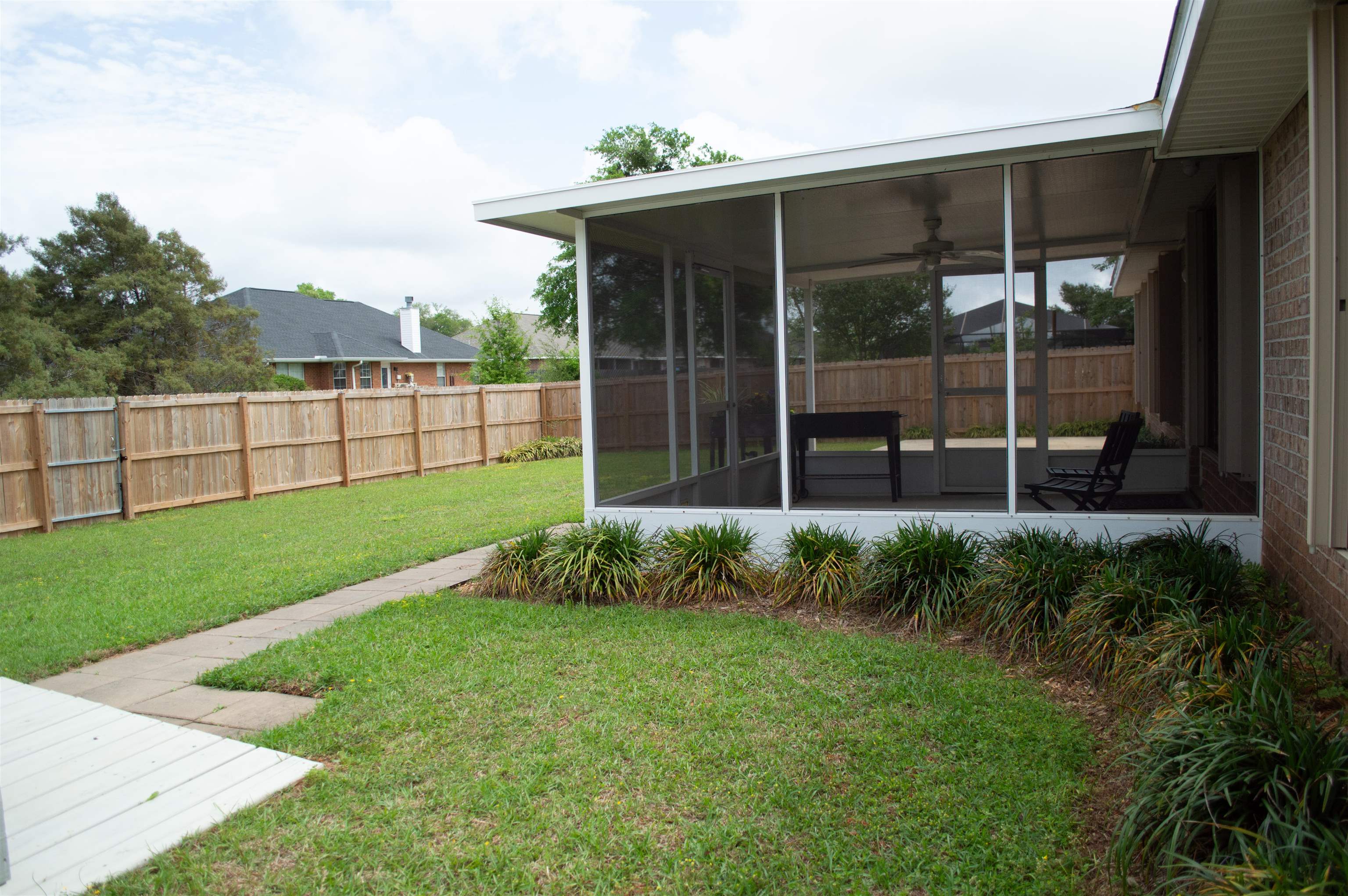 428 Collinwood Loop Foley, AL 36535 - Photo 40 of 43 Yard