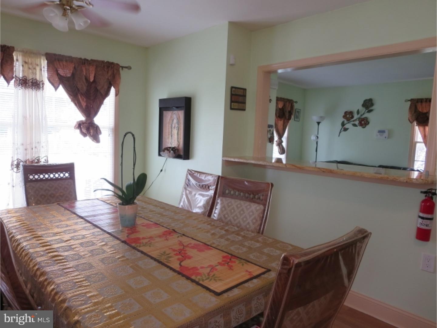 7928 Stow Road Pennsauken, NJ 08110 - Photo 8 of 24 Breakfast Room