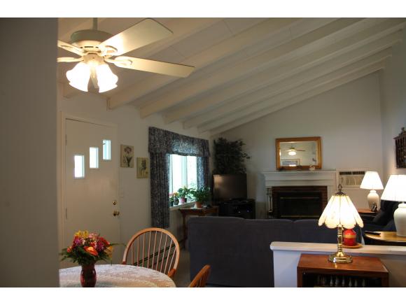 20 Edgewood Road Portsmouth, NH 03801 - Photo 11 of 27