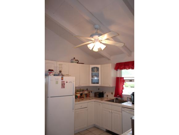 20 Edgewood Road Portsmouth, NH 03801 - Photo 14 of 27