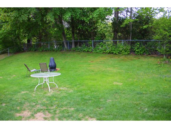 20 Edgewood Road Portsmouth, NH 03801 - Photo 4 of 27