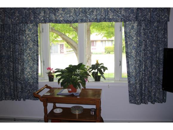 20 Edgewood Road Portsmouth, NH 03801 - Photo 10 of 27