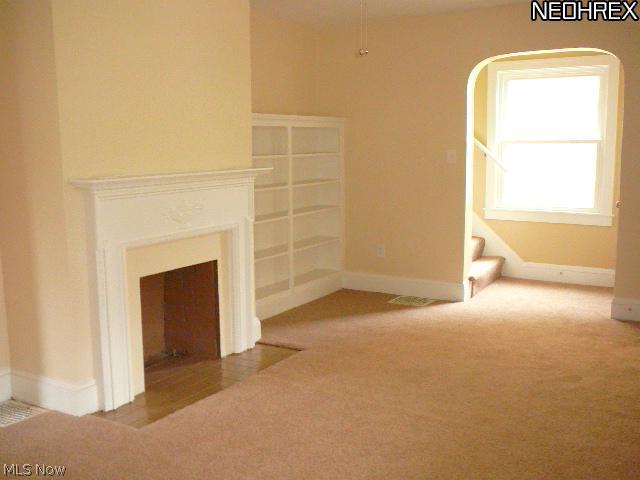 892 Selwyn Road Cleveland Heights, OH 44112 - Photo 7 of 10 LIVING ROOM WITH NEWER CARPETING