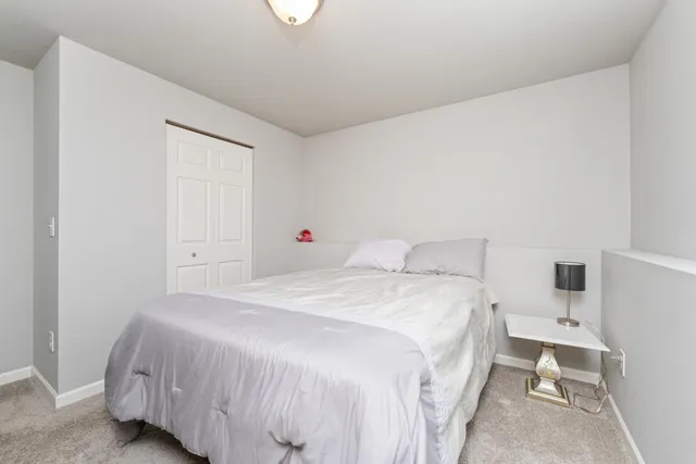 $286,900 | 1710 Gardner Pond Lane, Vicksburg, MI 49097