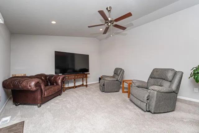 $286,900 | 1710 Gardner Pond Lane, Vicksburg, MI 49097