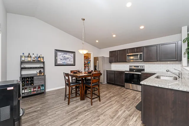 $286,900 | 1710 Gardner Pond Lane, Vicksburg, MI 49097