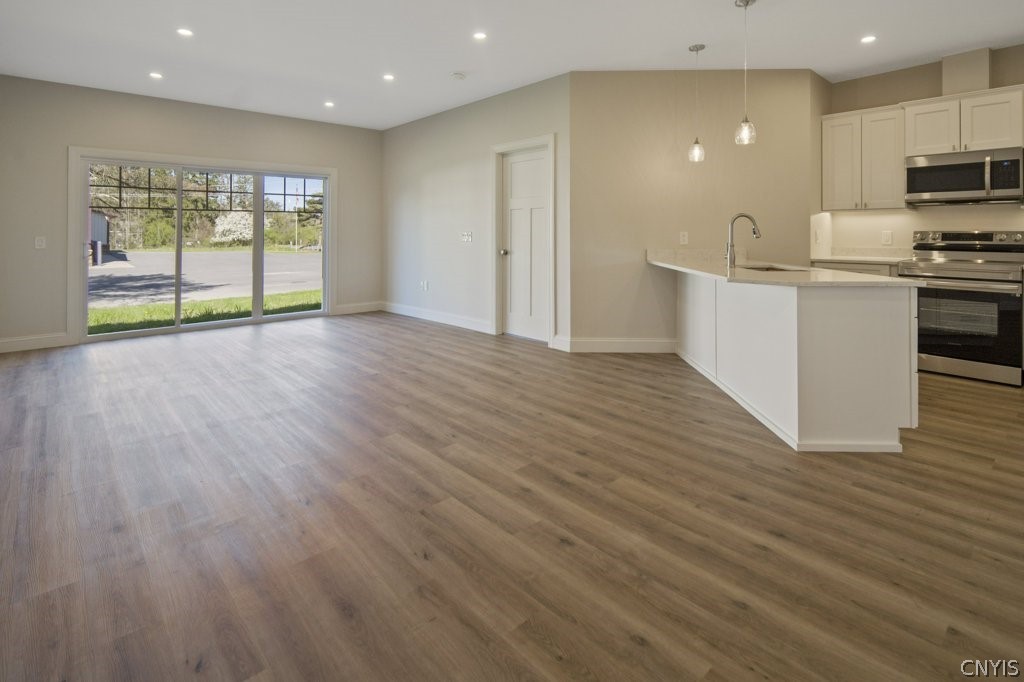 129 Oakcrest Road Lansing, NY 14850 - Photo 3 of 47 center unit