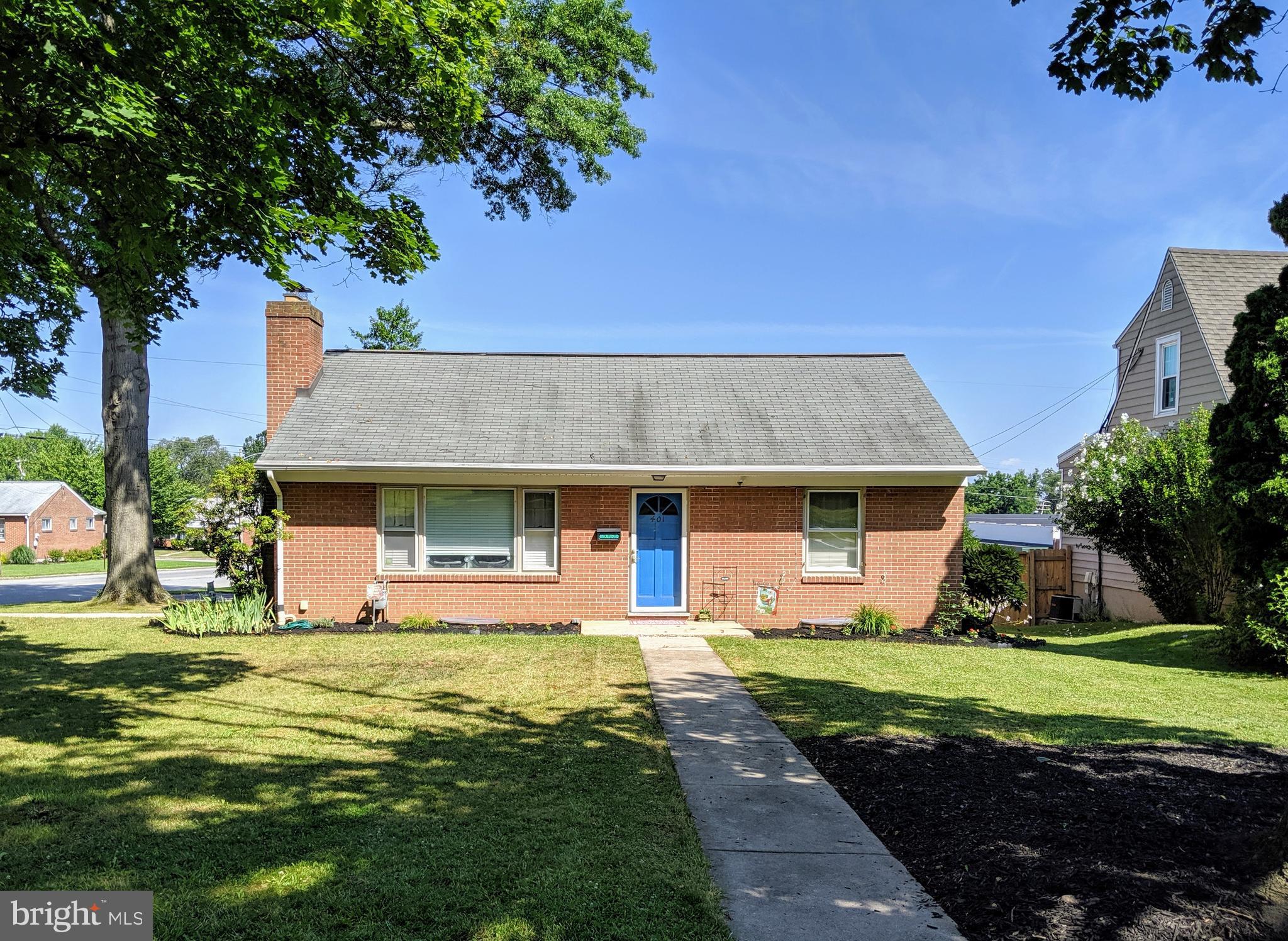 401 Creston Road York, PA 17403 - Photo 1 of 43 Gallery Image 1