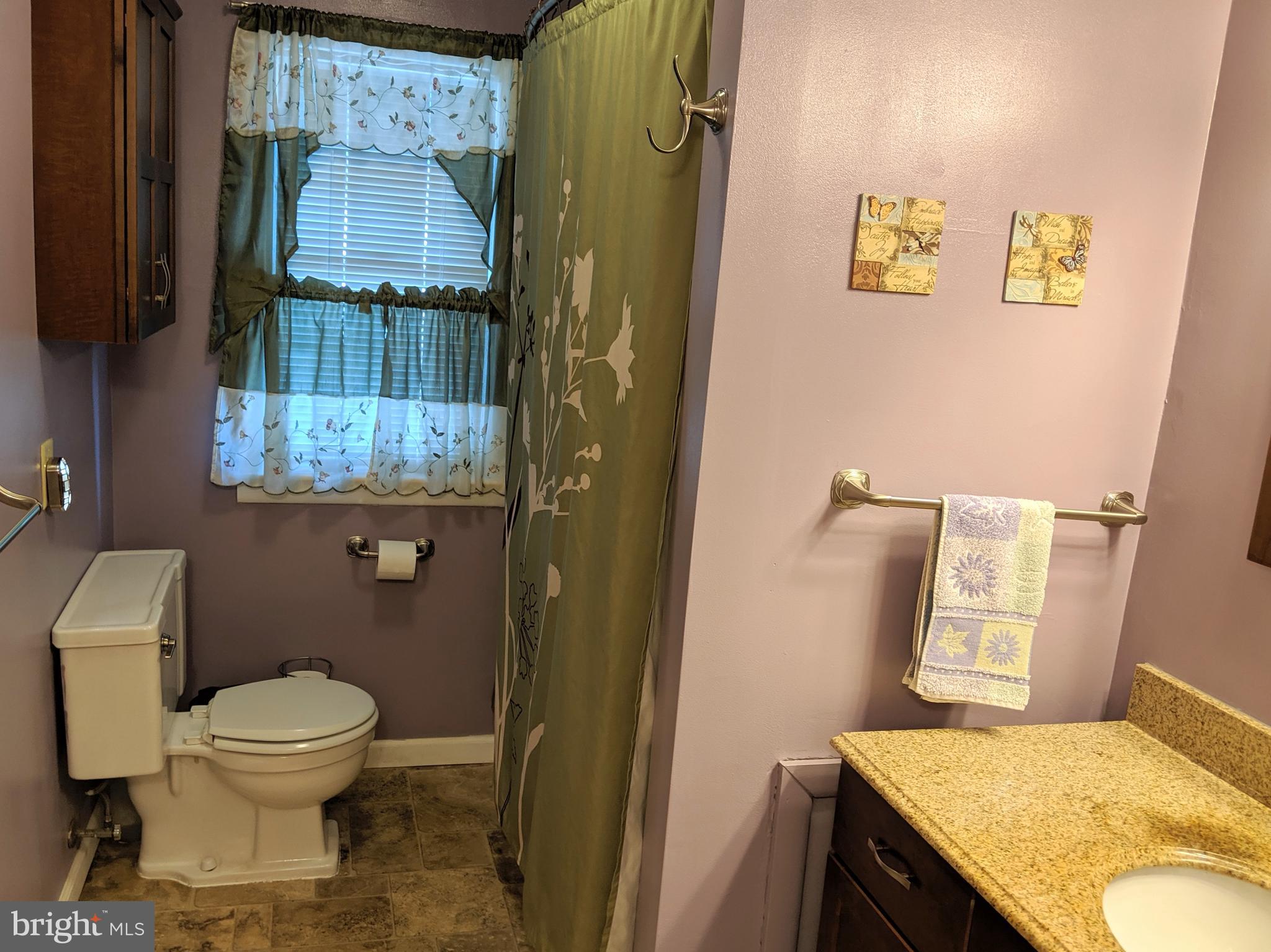401 Creston Road York, PA 17403 - Photo 17 of 43 Gallery Image 17