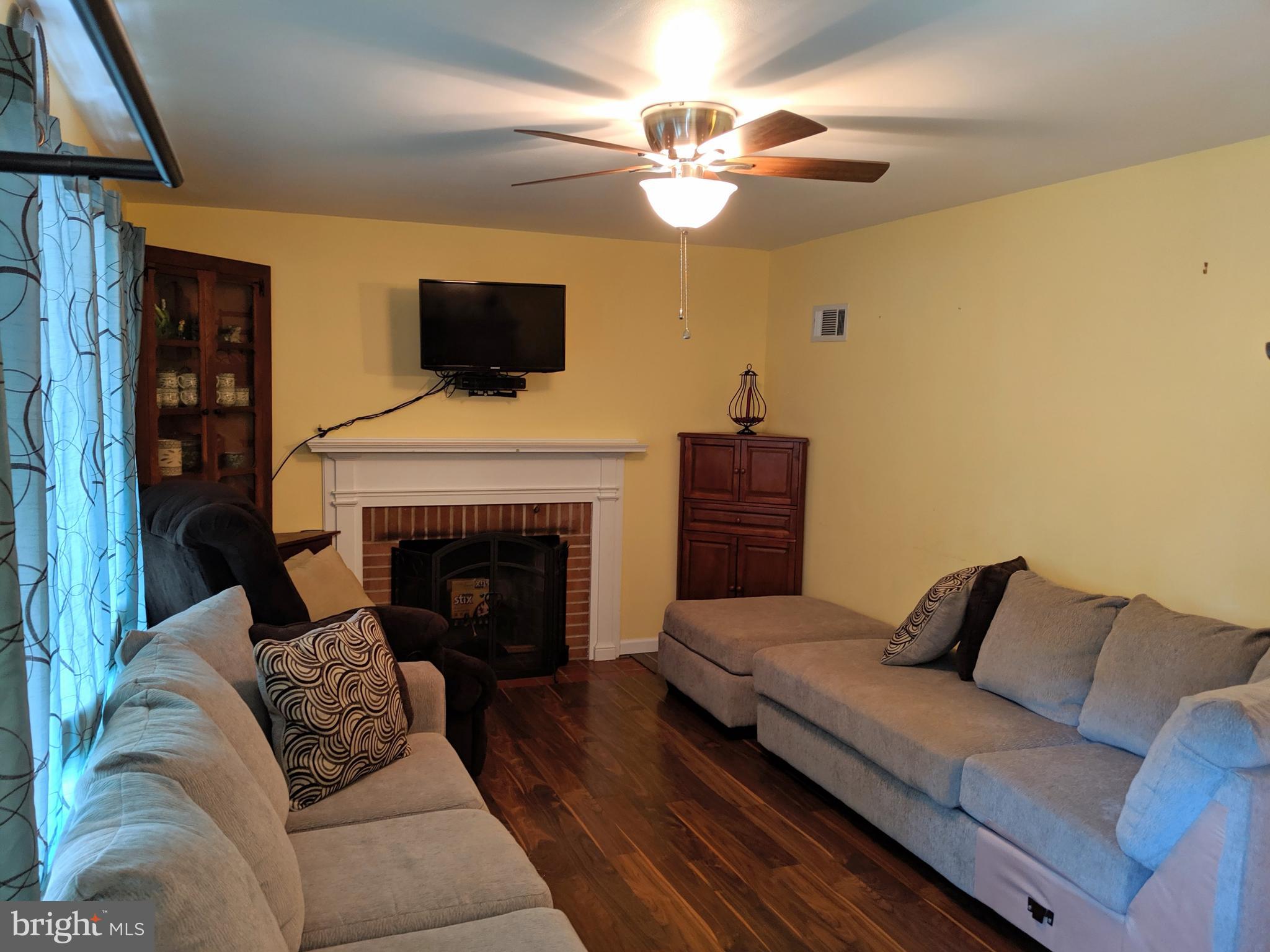 401 Creston Road York, PA 17403 - Photo 5 of 43 Gallery Image 5