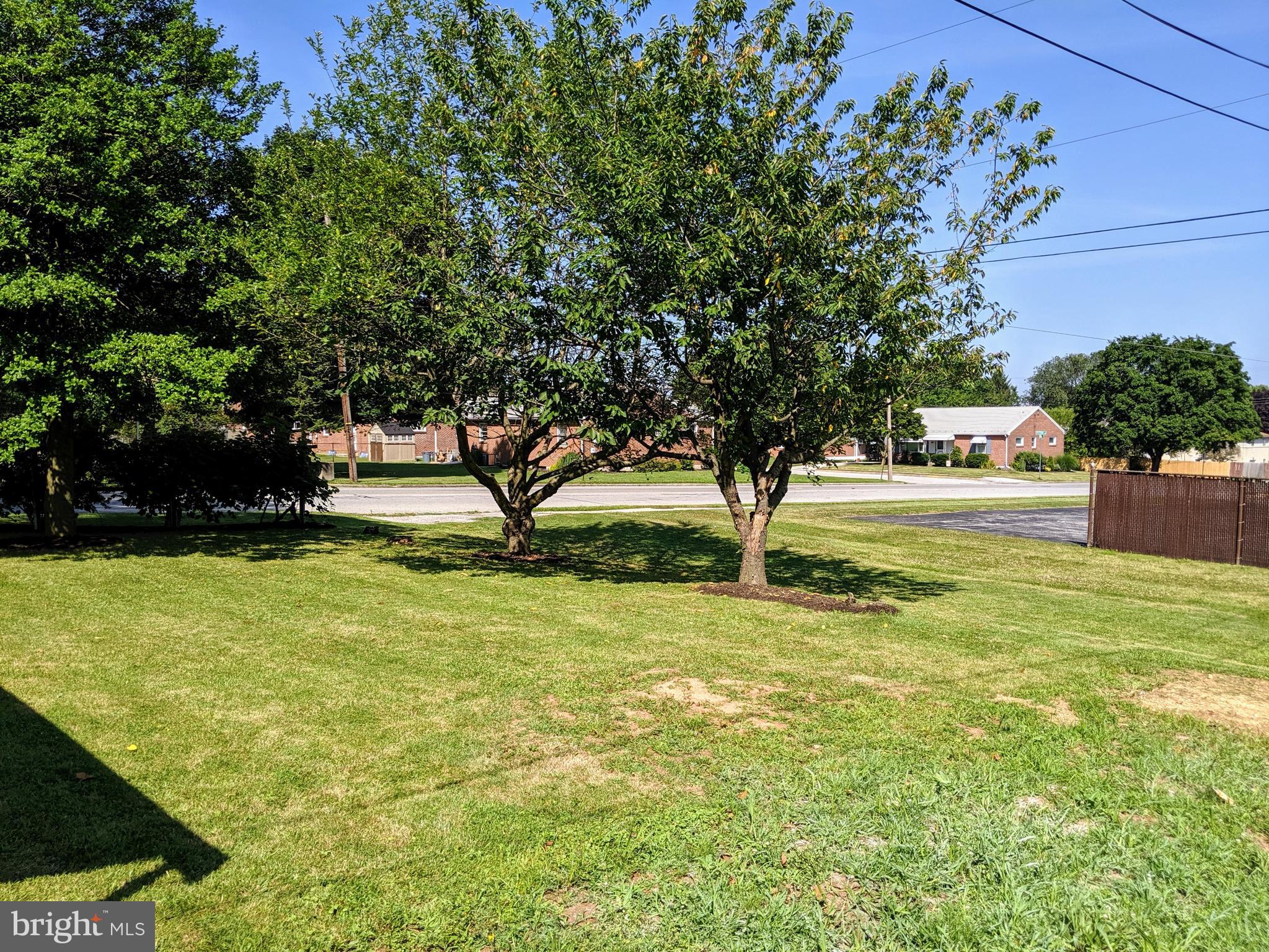 401 Creston Road York, PA 17403 - Photo 42 of 43 Gallery Image 42
