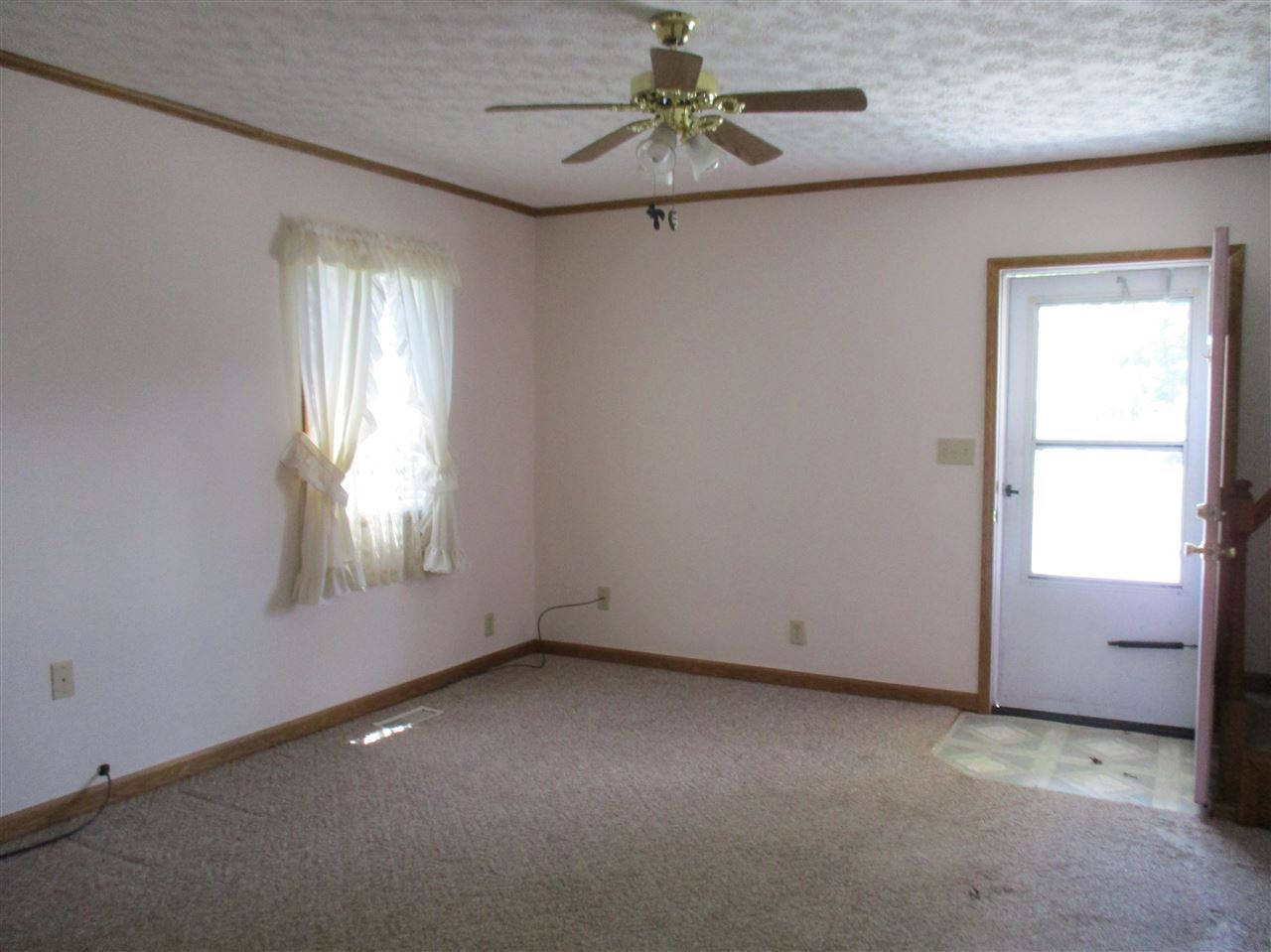 102 Central Street Butler, KY 41006 - Photo 6 of 28 Gallery Image 6