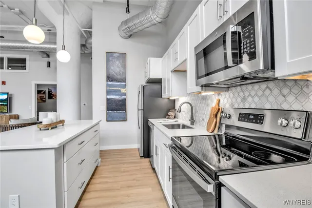 $1,525 | 628 Ellicott Street, Unit STUDIOLOFT, Buffalo, NY 14203