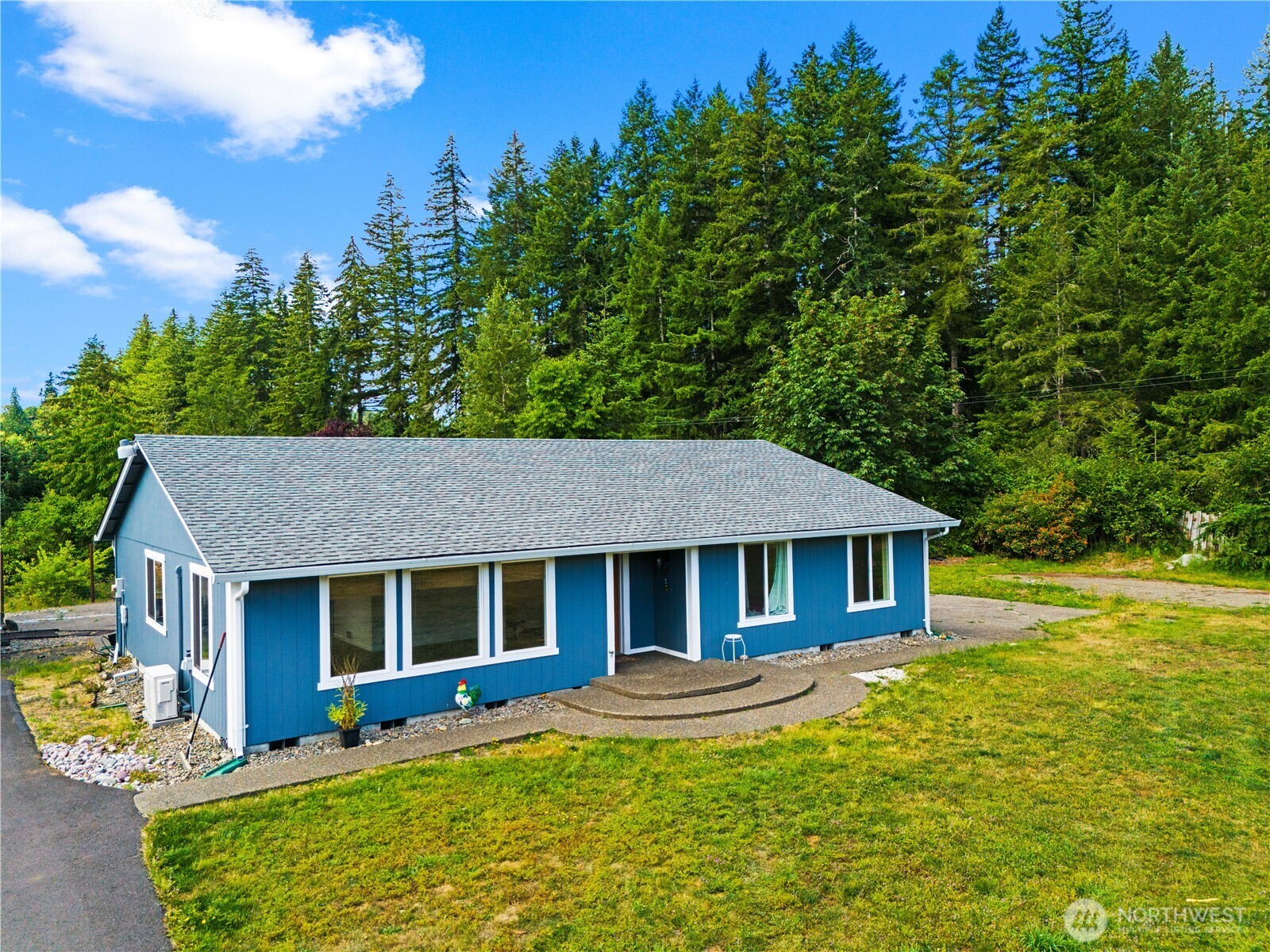 160 Cloquallum Road Elma, WA 98541 - Photo 2 of 40