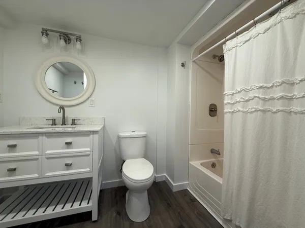 $399,900 | 916 South 6th Avenue, St. Charles, IL 60174