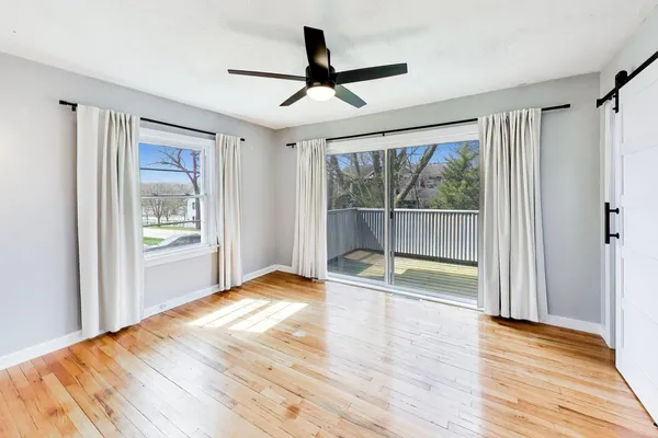 $399,900 | 916 South 6th Avenue, St. Charles, IL 60174
