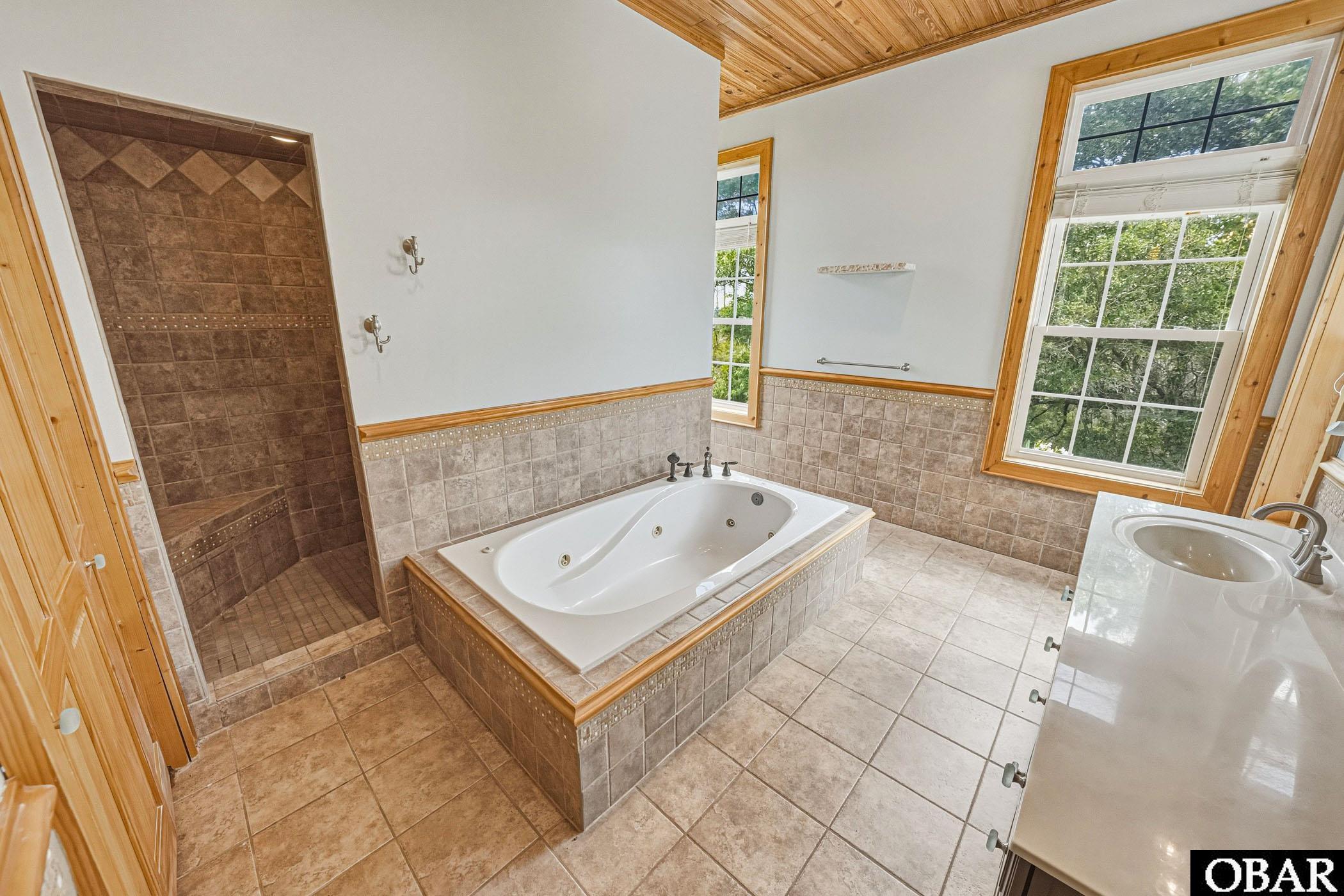 266 Cahoon Road Manns Harbor, NC 27953 - Photo 32 of 89 Jetted Tub