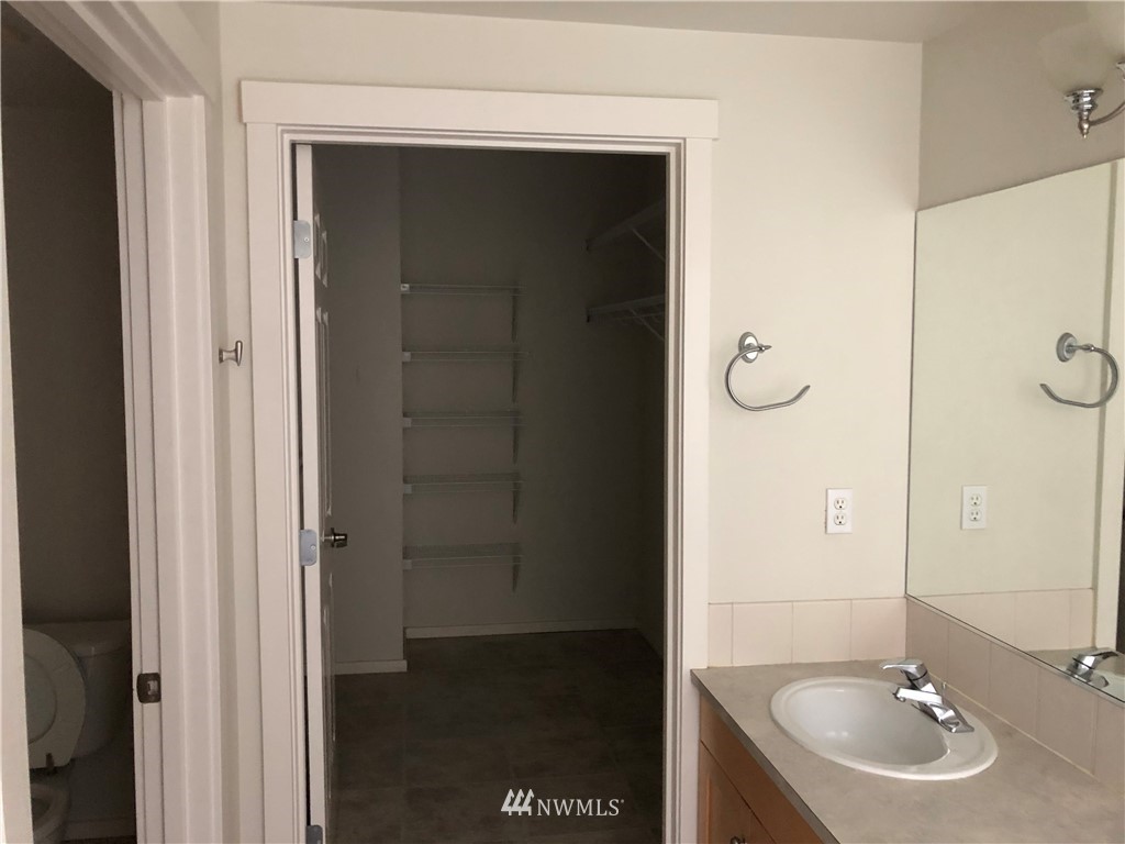 107 164th Street Southeast, Unit 3103 Bothell, WA 98012 - Photo 22 of 28 Gallery Image 22