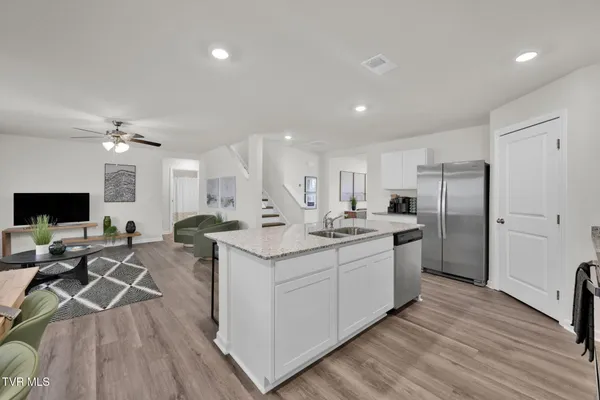 $393,865 | 698 St Andrews Drive, Kingsport, TN 37664
