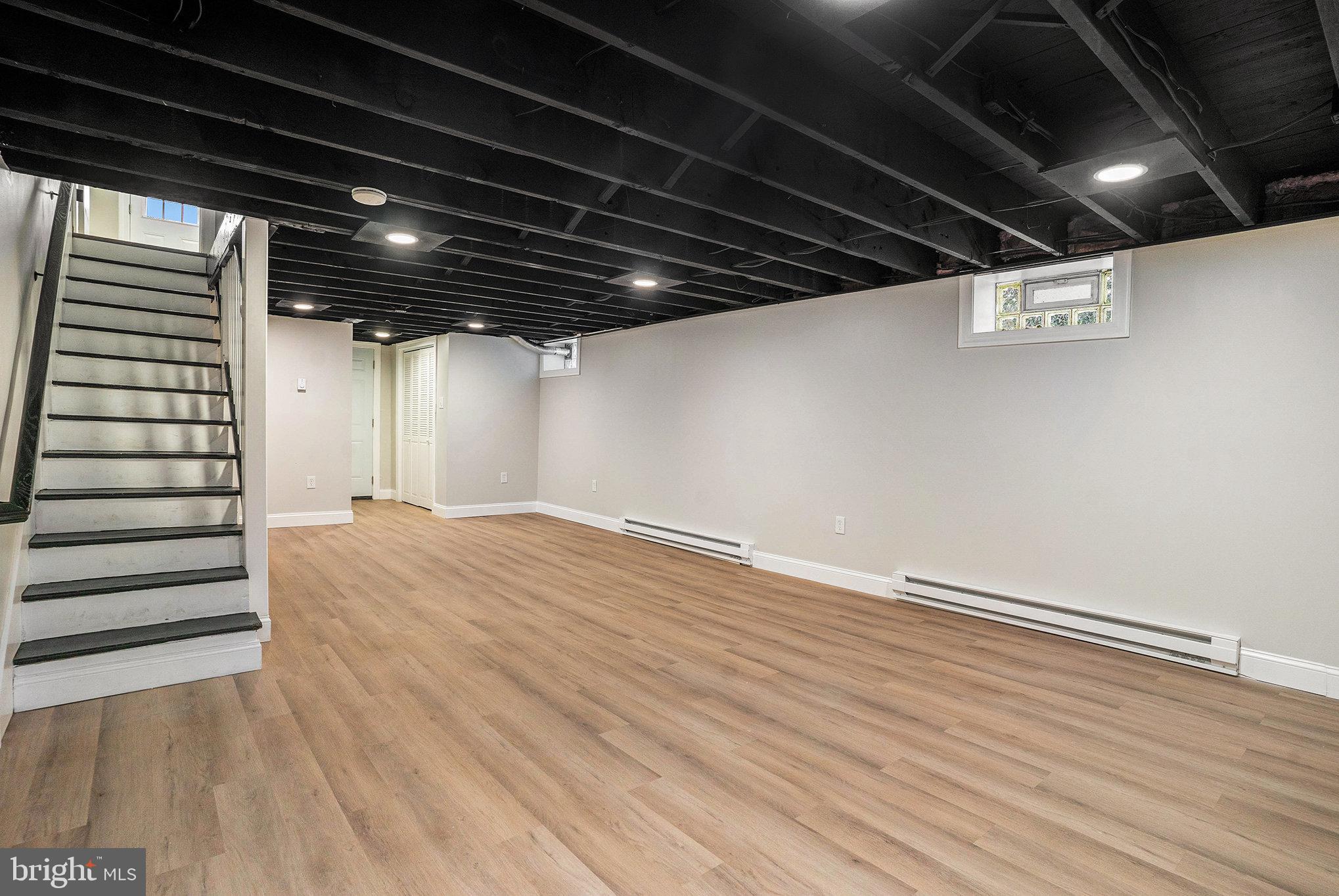 429 East 12th Avenue Conshohocken, PA 19428 - Photo 27 of 34 a view of room