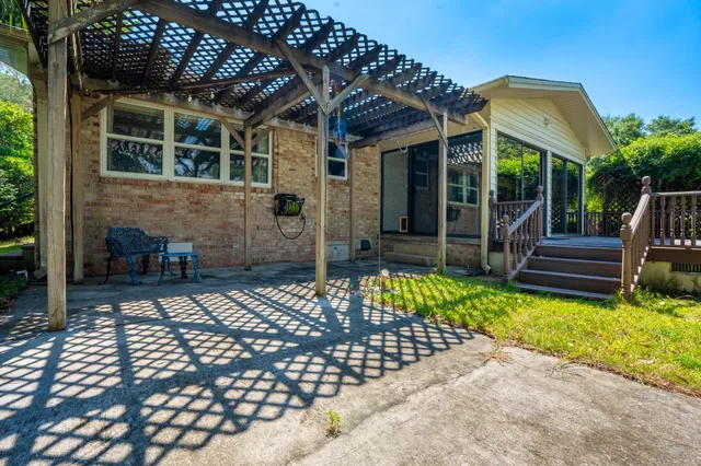 $1,099,000 | 3 Carl Brandt Drive, Shalimar, FL 32579