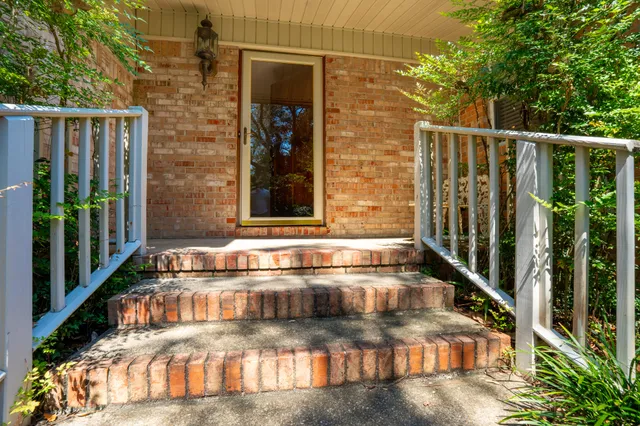 $1,099,000 | 3 Carl Brandt Drive, Shalimar, FL 32579